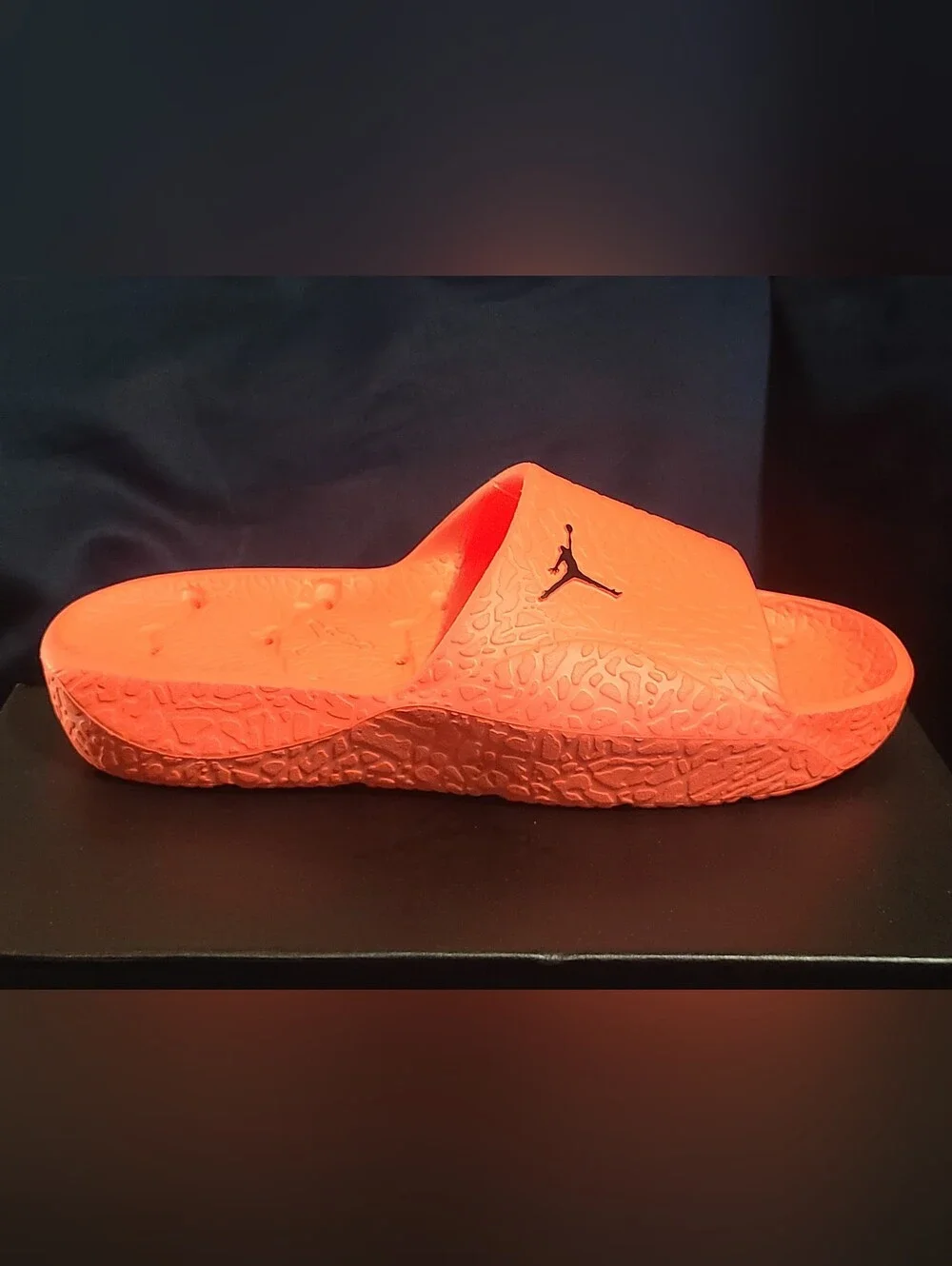 *SOLD on M!* Jordan Franchise Slide 